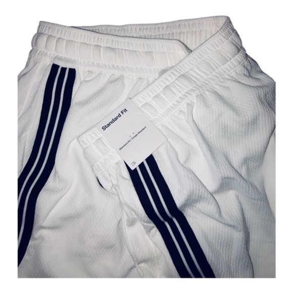 Nike‎ Dri-FIT Swoosh Fly Women’s black & white Basketball Shorts Size XXL new - Picture 13 of 15